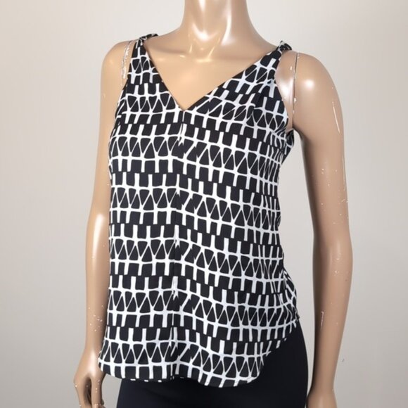 3/$20 Banana Republic Twist Strap Blouse Sleeveless Vneck Geometric Tank Top - Picture 12 of 12